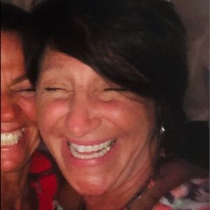 Meet your Posher, Reneé